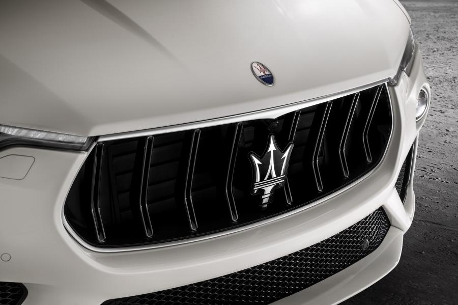 Детали экстерьера Maserati Levante GTS 2018 года  (WW) (фото 20 из 74)